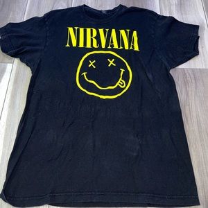 Nirvana tee. Size: Large